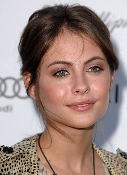 Willa Holland